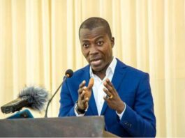 Bénin : Wilfried Léandre Houngbédji confirmé au sommet de la parole gouvernementale, la reconnaissance d’un parcours de rigueur et de constance Bénin : Wilfried Léandre Houngbédji confirmé au sommet de la parole gouvernementale, la reconnaissance d’un parcours de rigueur et de constance