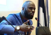 Afrique du Sud : présenté au juge, Kemi Seba va en prison Afrique du Sud : présenté au juge, Kemi Seba va en prison