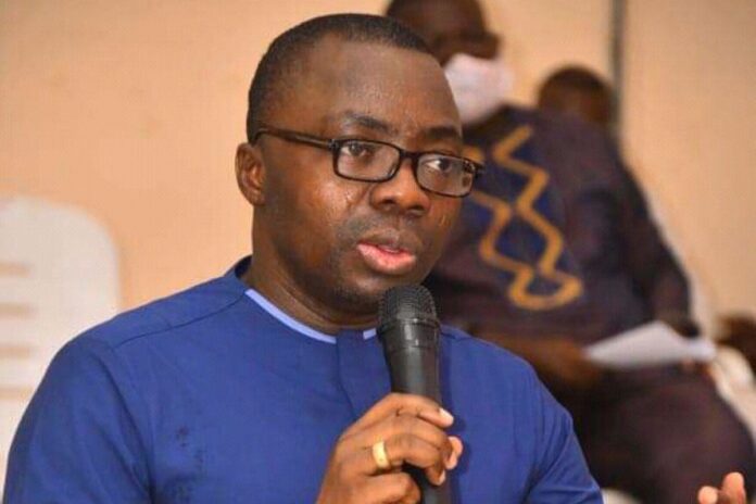 « Ils doivent… » ces propos de Joël Aïvo ne vont pas plaire à la majorité présidentielle Joël Aïvo