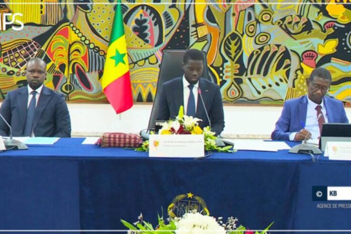 Sénégal : nouvelle crise entre le président Faye et son Premier ministre Sonko, les détails