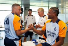 Real Madrid : coup de tonnerre tout le staff médical viré à cause d’une énorme erreur sur… Real Madrid : coup de tonnerre tout le staff médical viré à cause d'une énorme erreur sur…