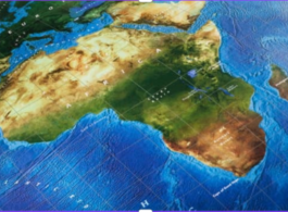 Ce président africain trébuche et tombe, la vidéo fait le tour du monde