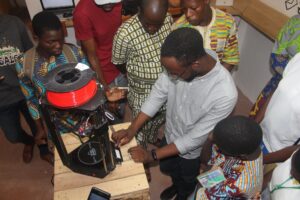 Former des créateurs, pas des consommateurs : la révolution STEAMY portée par Rachid Ali Osinachi