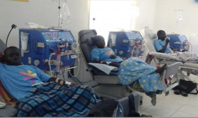 Insuffisance rénale : tout savoir sur les causes, symptômes et traitements