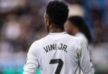 Vinícius Júnior se lâche : « Les r@cistes sont avant tout des lâches, mais ils ont la protection de… » Vinícius Júnior se lâche : « Les r@cistes sont avant tout des lâches, mais ils ont la protection de… »