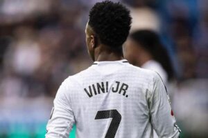 Vinicius Vinícius Júnior se lâche : « Les r@cistes sont avant tout des lâches, mais ils ont la protection de… »