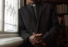 Un pasteur nigérian arrêté en Thaïlande pour trafic de cocaïne (vidéo) Un pasteur nigérian arrêté en Thaïlande pour trafic de cocaïne (vidéo)