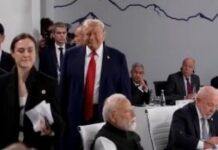 Donald Trump arrive en retard à une réunion des dirigeants des pays du G7 et lâche : « Je suis le boss » Donald Trump arrive en retard à une réunion des dirigeants des pays du G7 et lâche : "Je suis le boss"