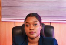 Elodie ADOSSOU : du Canada à Invest Fiesta au Bénin, le pari audacieux d’une entrepreneure qui refuse les limites Elodie ADOSSOU : du Canada à Invest Fiesta au Bénin, le pari audacieux d’une entrepreneure qui refuse les limites
